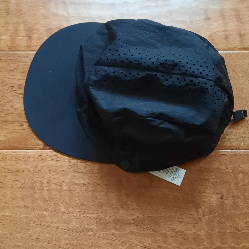 Lululemon run cap